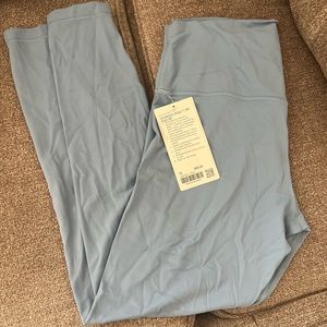 Lululemon Align 28” buttery light blue leggings